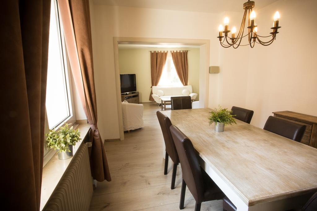 Stadthotel Juelich - Hotelwohnungen Exteriör bild